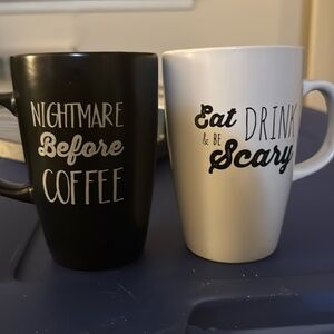 His and hers mugs